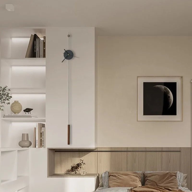 Horloge murale Axis – Design minimaliste à pendule en métal - Lignes Du Temps®14:193Gold