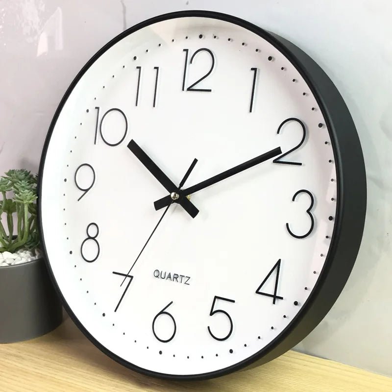 Horloge murale FlatTime – Classique noire 30 cm, chiffres 3D & silencieuse - Lignes Du Temps®14:29Black White