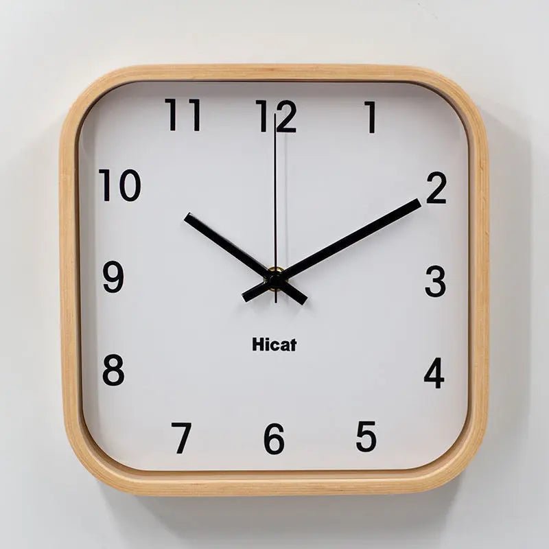 Horloge murale Oslo – Carrée en bois massif, style nordique & silencieuse - Lignes Du Temps®14:175C;583:10001462523 x 5 x 23cm